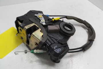 Toyota Corolla Verso Bj.04 T&uuml;rschloss vorn rechts mit ZV Aisin